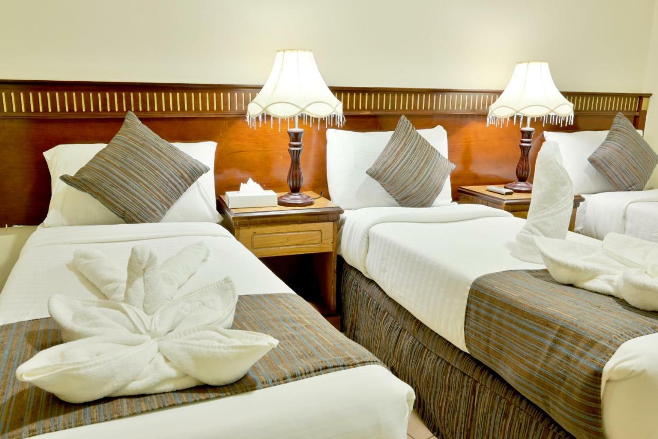Hayah Taibah Hotel Medina Buitenkant foto