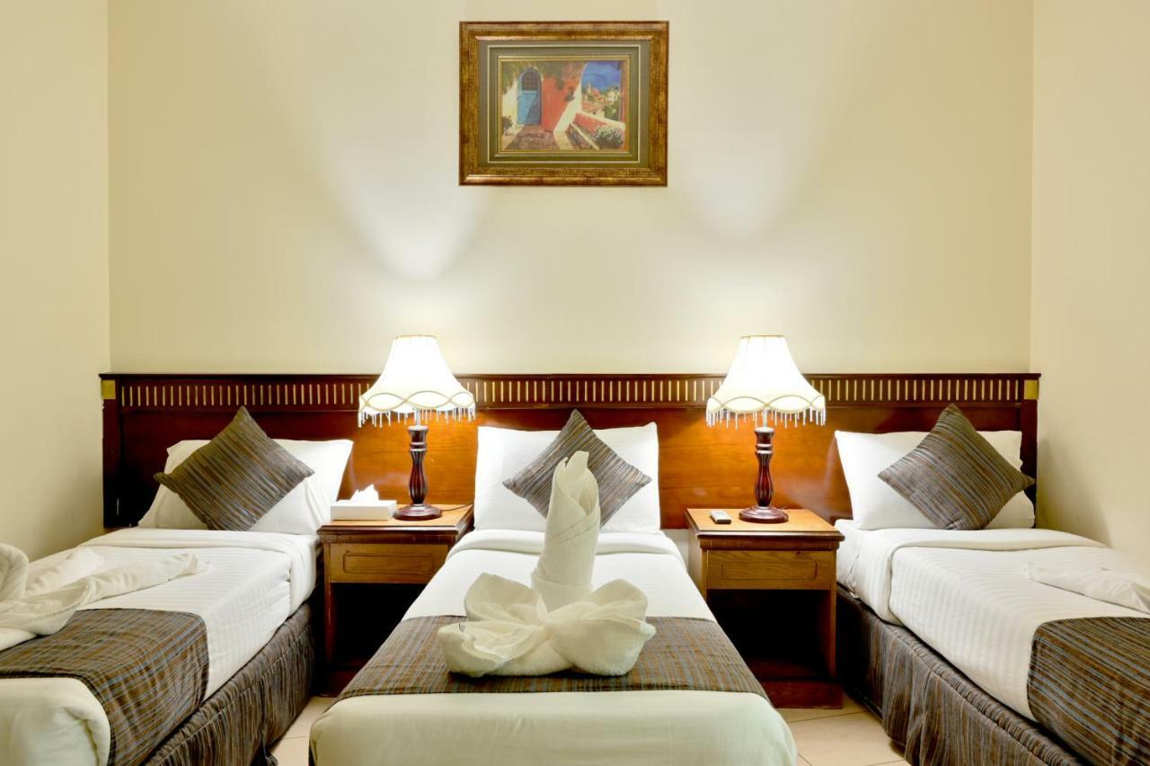 Hayah Taibah Hotel Medina Buitenkant foto