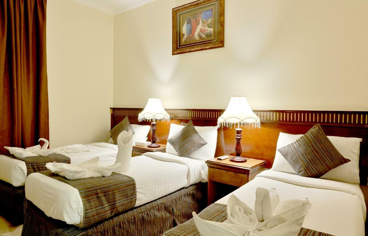 Hayah Taibah Hotel Medina Buitenkant foto